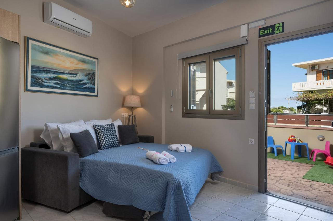 Floral Beach Apt With Lux Extras & Special Treats Kolymbari Exterior photo