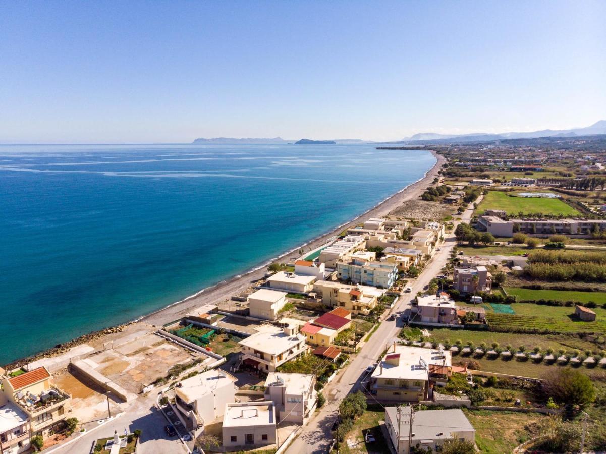 Floral Beach Apt With Lux Extras & Special Treats Kolymbari Exterior photo